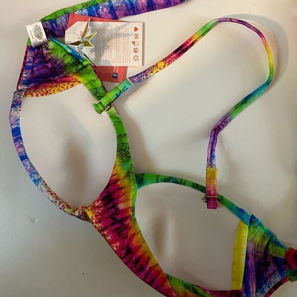 Luli Fama Groovy Baby Twist Bandeau Bikini Top NWT - Picture 6 of 9